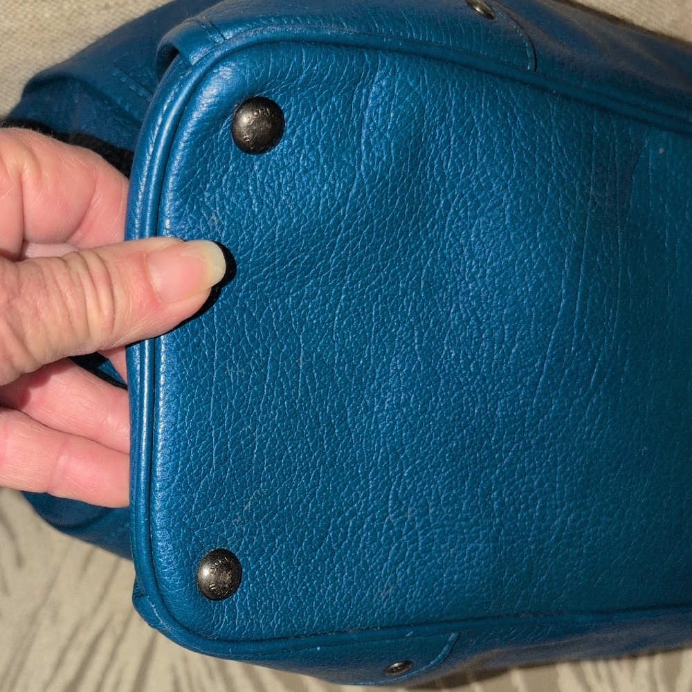 Coach Mickie Satchel In Blue Pebble Leather 2 Ways To Carry - Picture 7 of 16